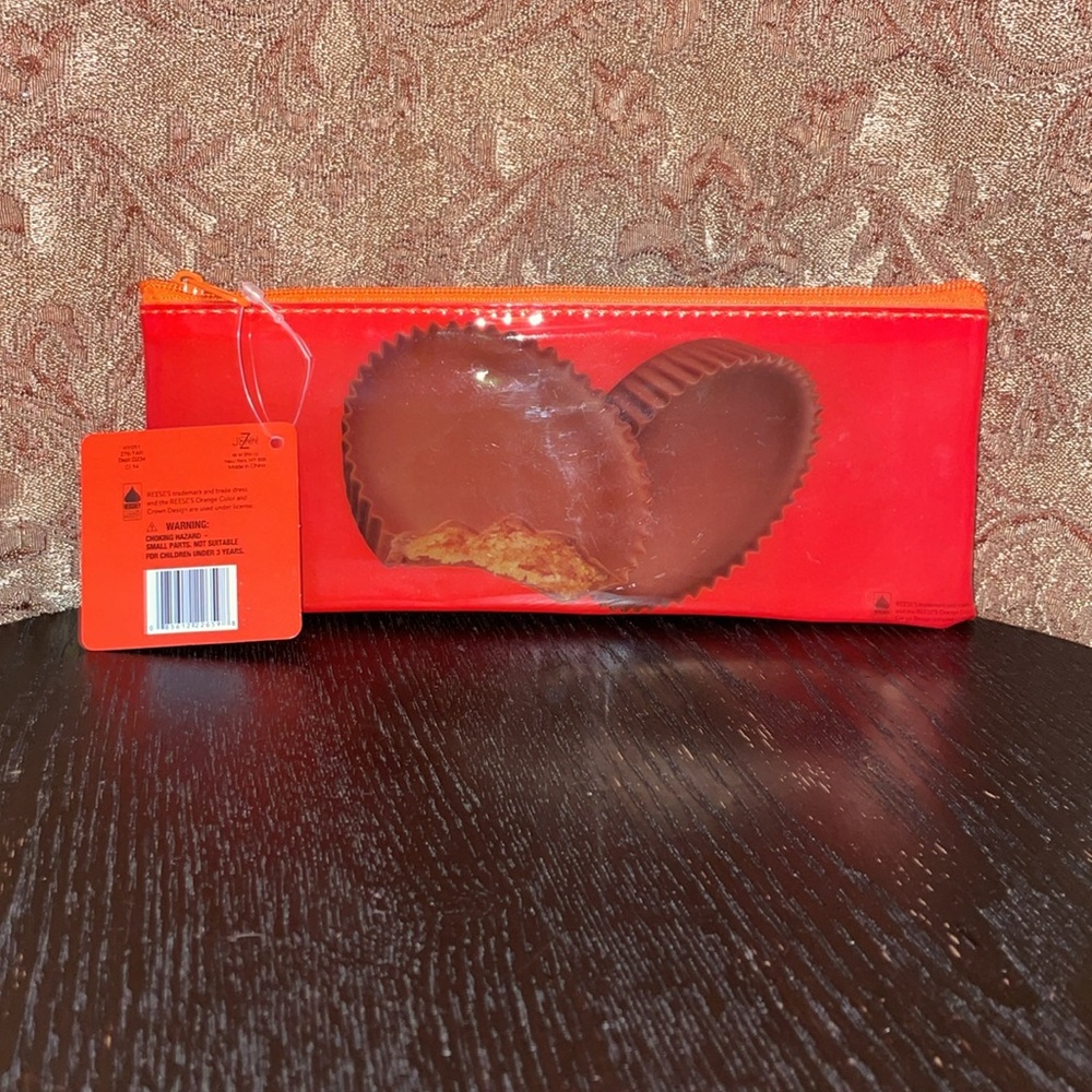 NWT Reese's Red Pencil Case - Picture 2 of 3